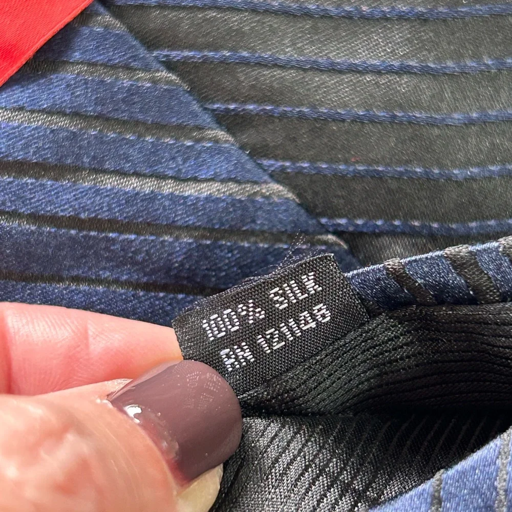 Saks Fifth Avenue Men’s Blue‎ and Black Silk Striped Tie
